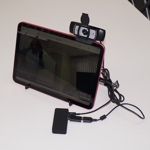 ロジクールWebカメラとiPadの接続